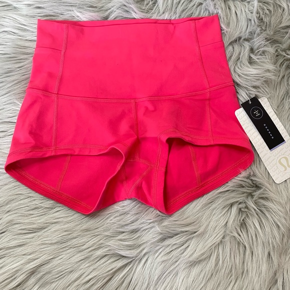 SOLD ONLINE STORE Lululemon wunder shorts - Picture 3 of 5